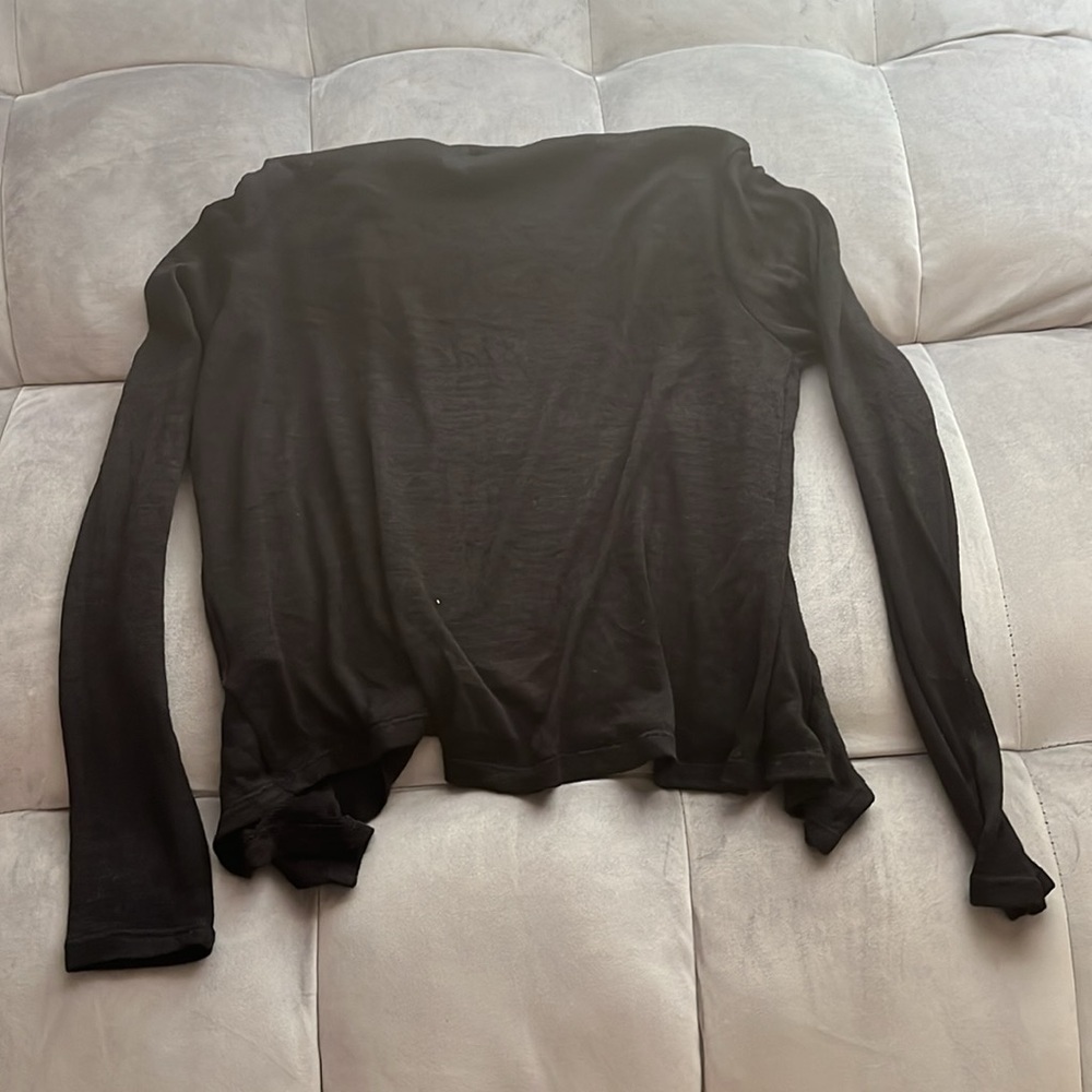 “H&M Sweater” - Picture 4 of 6